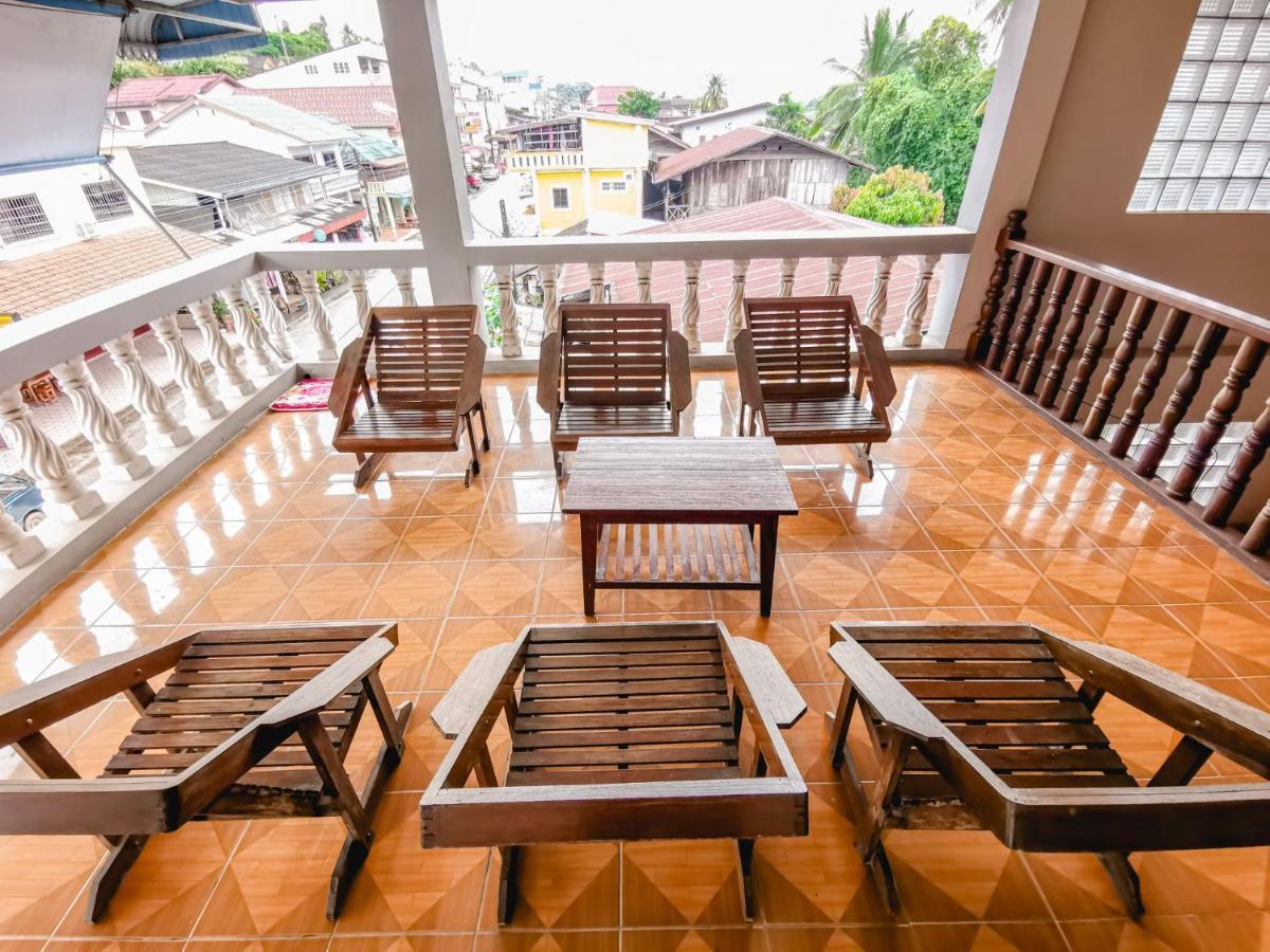 Sabaydee Guesthouse Banhuajszaj Kültér fotó